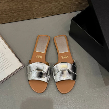 Women's Summer Fashion Slippers With Solid Color Comfortable Stylish Design Features