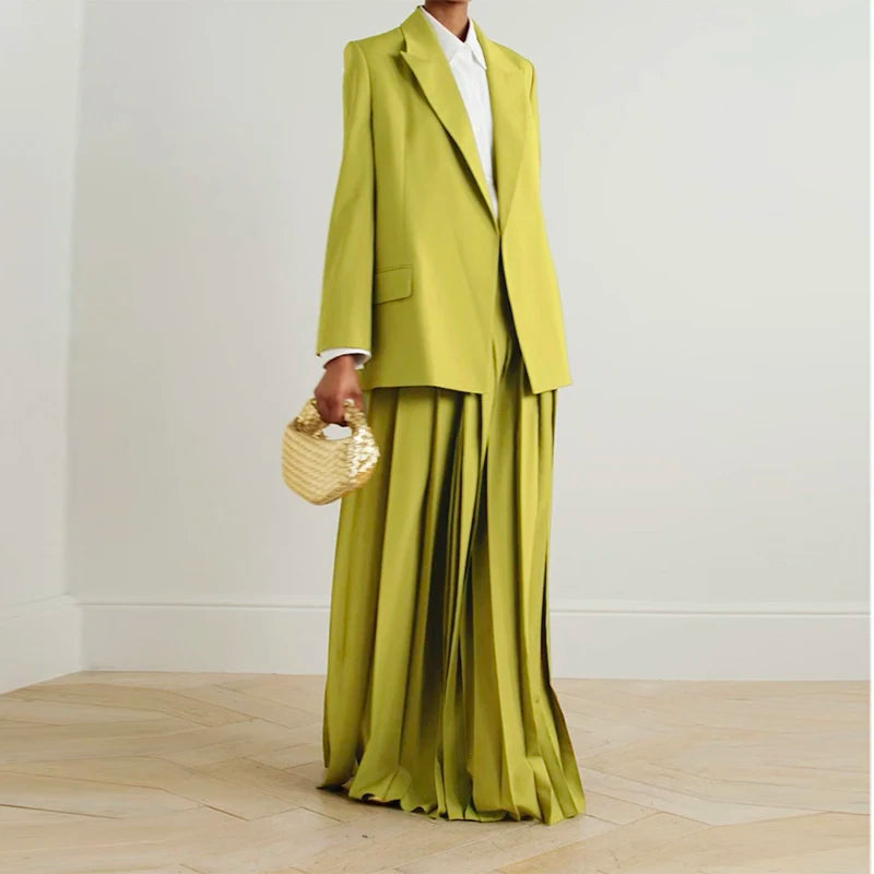 Women's Stylish Green Blazer Jacket With Loose Luxury Fashion Design Style