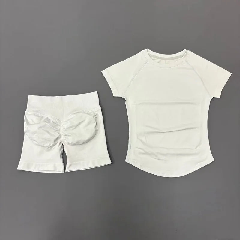 Women Seamless Sports Set With Shorts And Short Sleeve Yoga Top