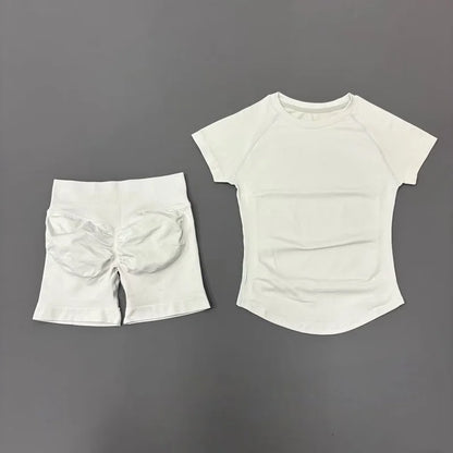 Women Seamless Sports Set With Shorts And Short Sleeve Yoga Top