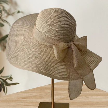 Women's Oversized Straw Beach Hat With Bow Summer Sun Protection Design