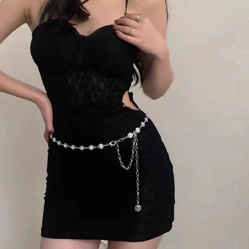 Women's Silver Waist Chain Belt With Retro Summer Fashion Style Design