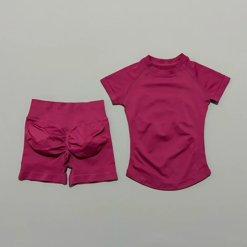Women Seamless Sports Set With Shorts And Short Sleeve Yoga Top