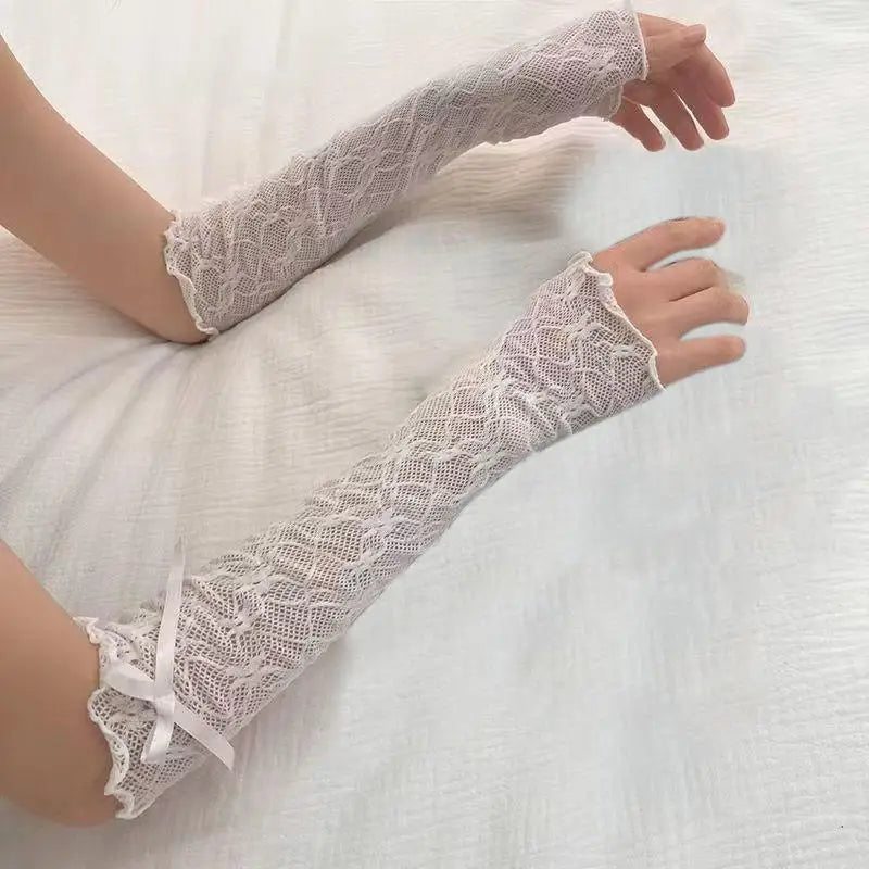 Women's Lace Fingerless Gloves With Y2K Kawaii Fashion Bowknot Design Style