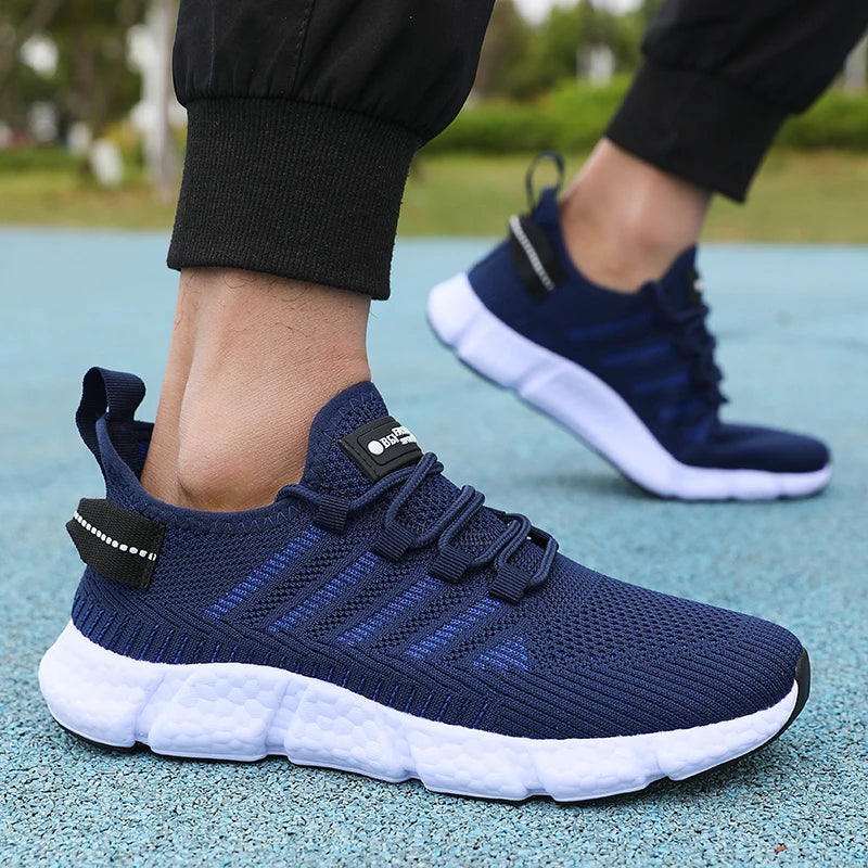 Mens Breathable Mesh Running Shoes With Soft Sole Outdoor Comfort Design