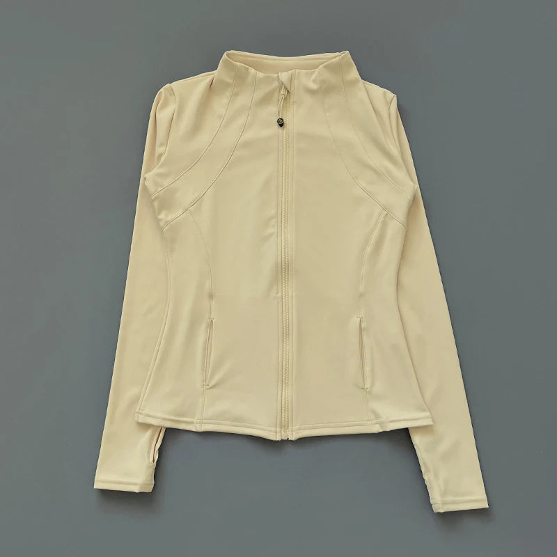 Women Yoga Windbreaker Sports Jacket With Long Sleeve Workout Comfort Design