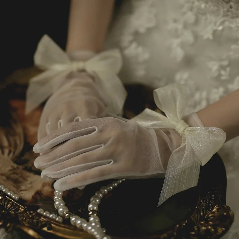 Vintage Wedding Mesh Gloves With Pearl Bow Elegant Bridal Fashion Design