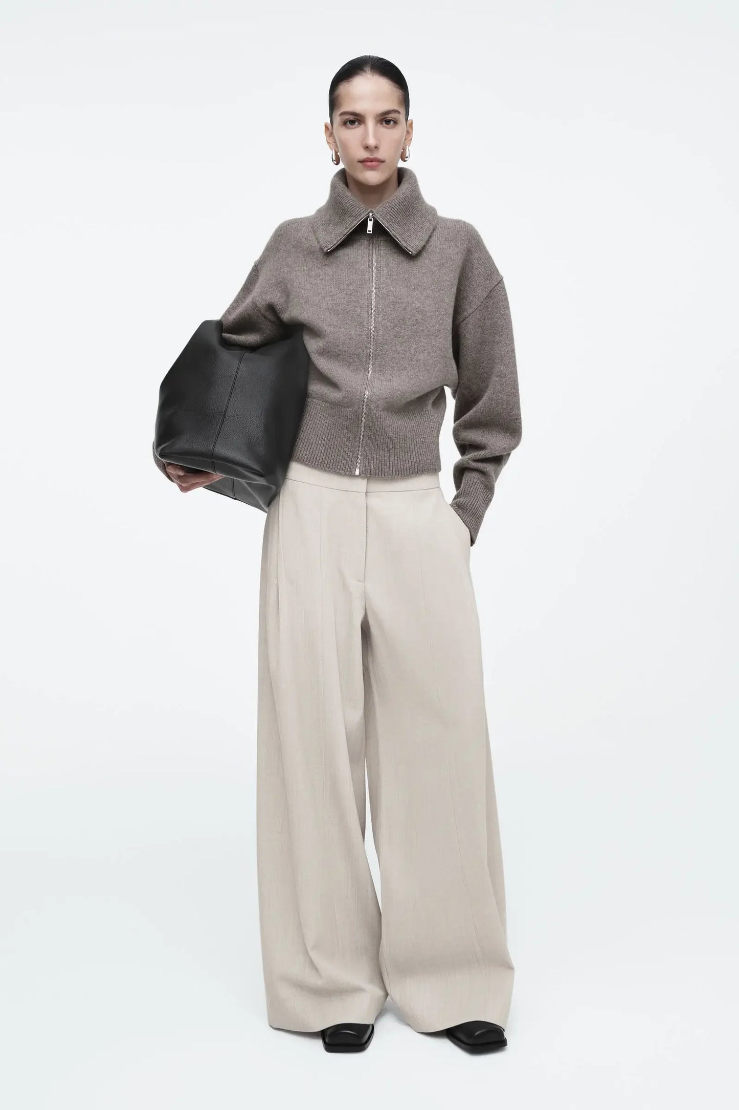 Women's Knitted Pilot Jacket With Waist Cinching Casual Fashion Style Design
