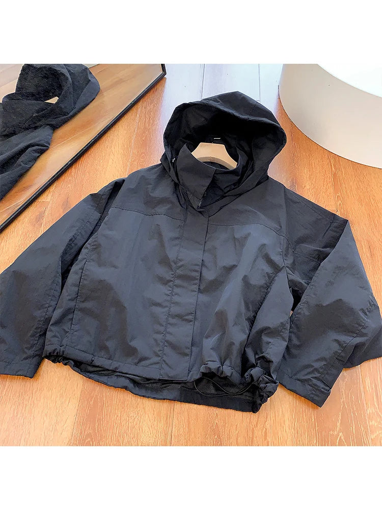 Women's Windproof Hooded Jacket With Long Sleeve Outdoor Sport Style Design