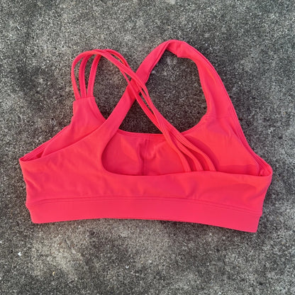Women Cross Back Sports Bra With Chest Pad For Yoga Training