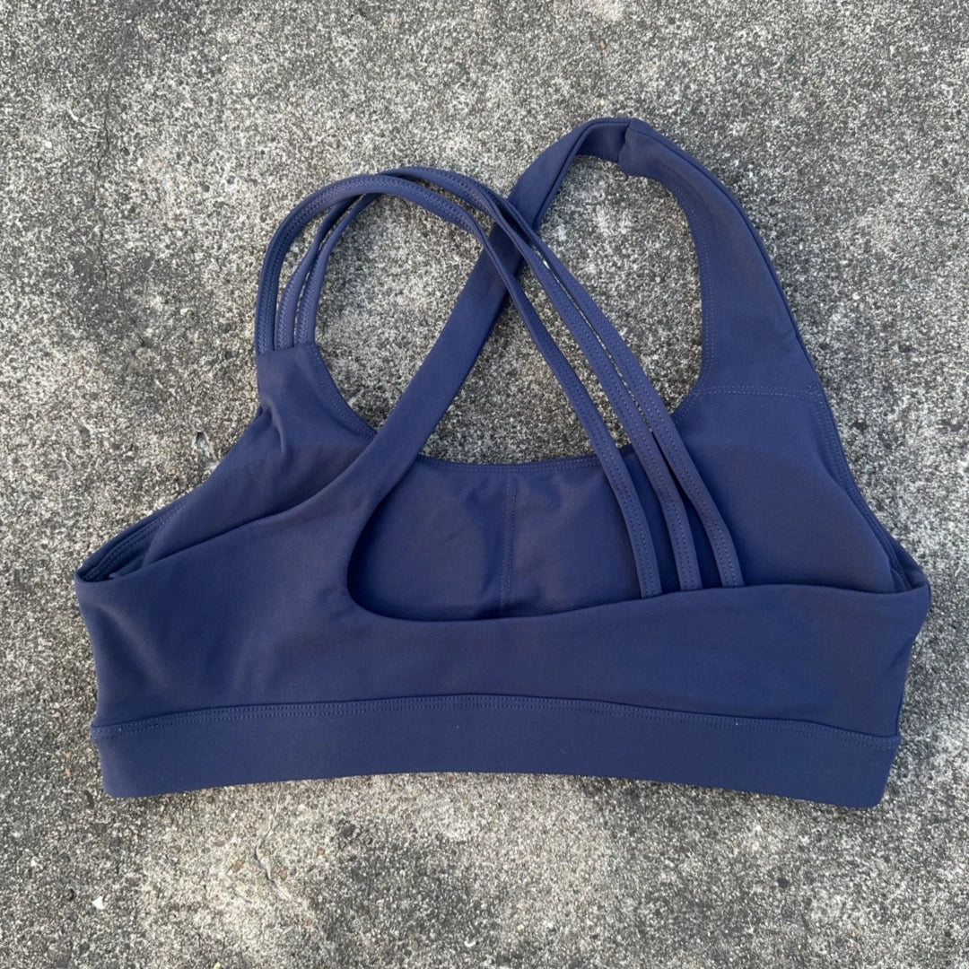 Women Cross Back Sports Bra With Chest Pad For Yoga Training