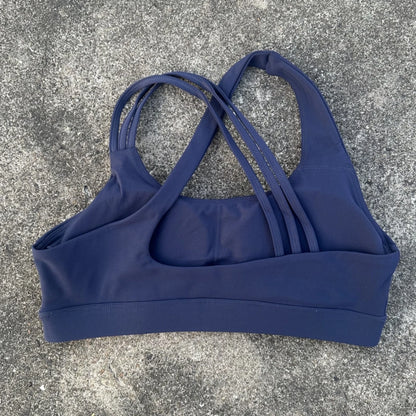 Women Cross Back Sports Bra With Chest Pad For Yoga Training