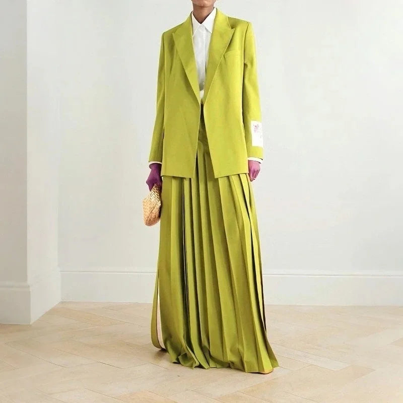 Women's Stylish Green Blazer Jacket With Loose Luxury Fashion Design Style
