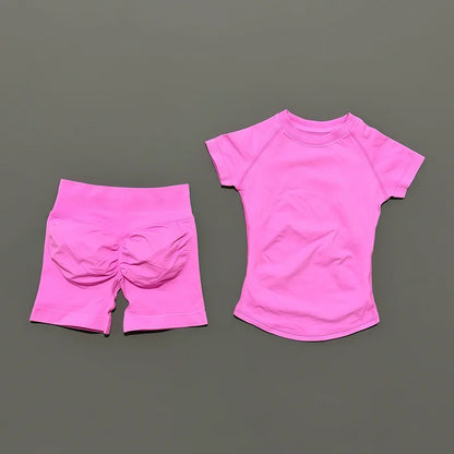 Women Seamless Sports Set With Shorts And Short Sleeve Yoga Top