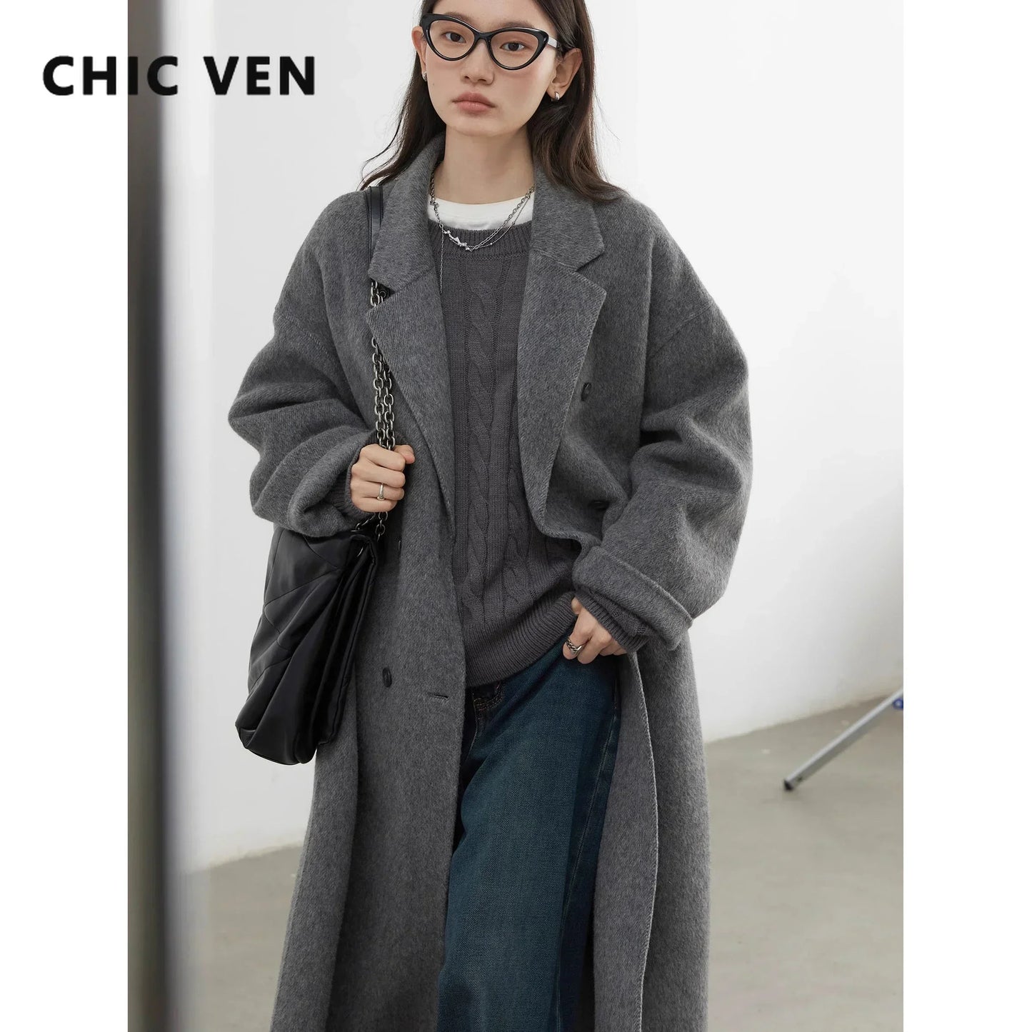 Women's Double Breasted Woolen Overcoat With Casual Retro Winter Fashion Style
