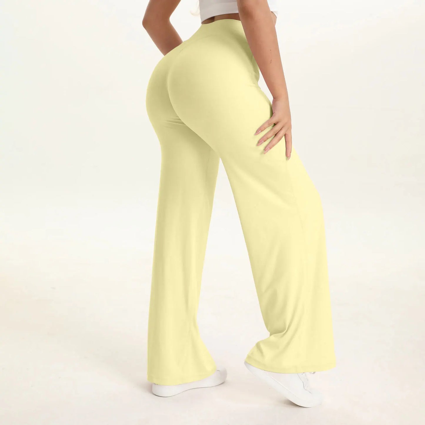 SoftMotion Straight Leg Yoga Pants With Mid Waist Comfortable Sportswear Design