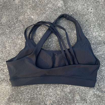 Women Cross Back Sports Bra With Chest Pad For Yoga Training