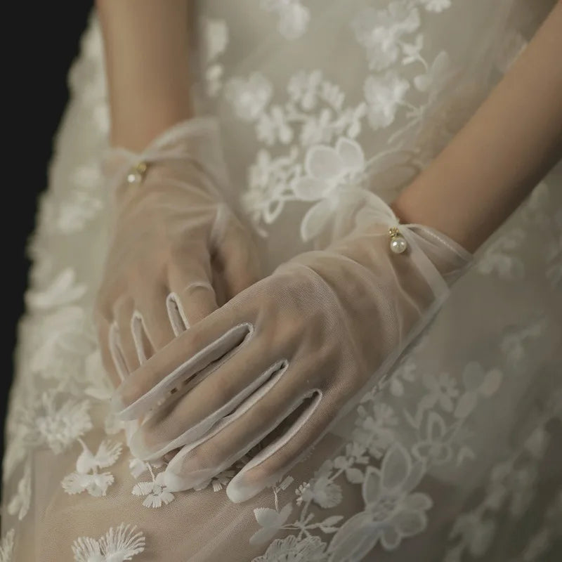 Vintage Wedding Mesh Gloves With Pearl Bow Elegant Bridal Fashion Design
