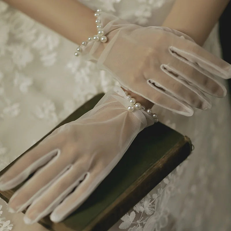 Vintage Wedding Mesh Gloves With Pearl Bow Elegant Bridal Fashion Design