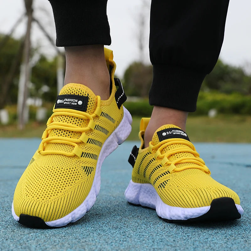 Mens Breathable Mesh Running Shoes With Soft Sole Outdoor Comfort Design